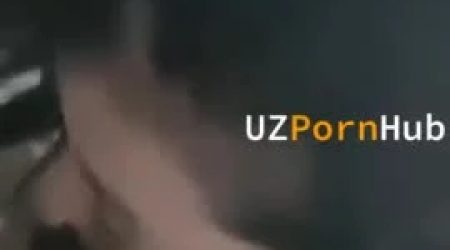 Старое видео где узбечка с разговорами сосёт член