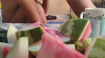 Вторая часть частного группового порно под музыку